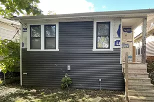 7821 S Oglesby Ave, Chicago, IL 60649 - Photo 4