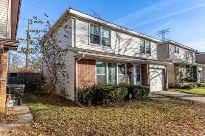 13415 S Mackinaw Avenue, Chicago, IL 60633 - Photo 2