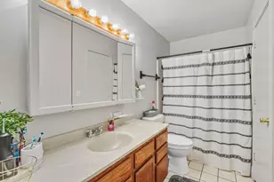 3668 N Grandview Ave, Gurnee, IL 60031 - Photo 14