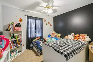 3668 N Grandview Ave, Gurnee, IL 60031 - Photo 12