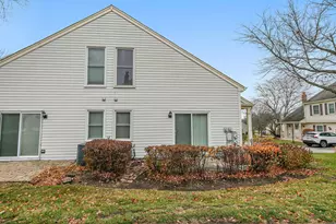 2659 College Hill Cir, Schaumburg, IL 60173 - Photo 22