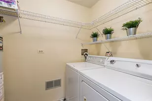 2659 College Hill Cir, Schaumburg, IL 60173 - Photo 20