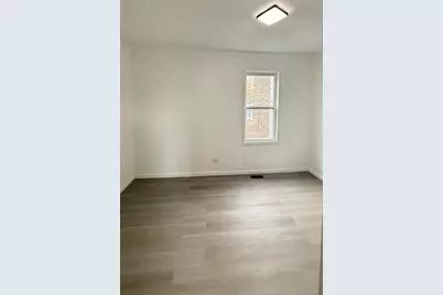 2942 W Pershing Road, Chicago, IL 60632 - Photo 4