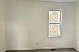 2942 W Pershing Rd, Chicago, IL 60632 - Photo 4