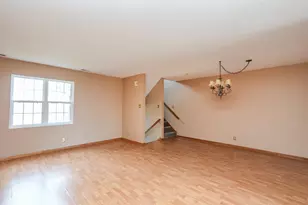 384 Raven Dr, Manteno, IL 60950 - Photo 6