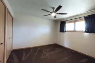 4910 Kilburn Ave, Rockford, IL 61101 - Photo 40