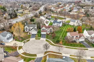 7 Falcon Ridge Ct, Algonquin, IL 60102 - Photo 48