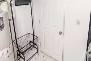 1115 S 3rd Ave, Maywood, IL 60153 - Photo 30