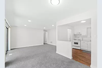 5880 Rembrandt Court #C, Hanover Park, IL 60133 - Photo 18