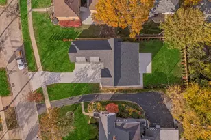 377 S Prairie Ave, Elmhurst, IL 60126 - Photo 62