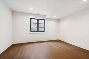 377 S Prairie Ave, Elmhurst, IL 60126 - Photo 56