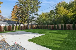 377 S Prairie Ave, Elmhurst, IL 60126 - Photo 64