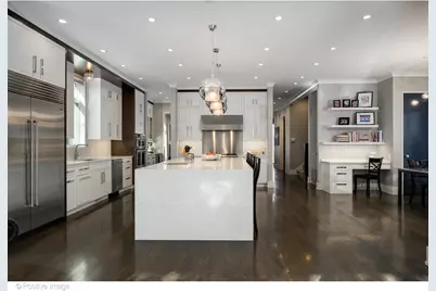 2107 W Bradley Place, Chicago, IL 60618 - Photo 18