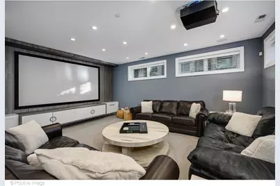 2107 W Bradley Place, Chicago, IL 60618 - Photo 52