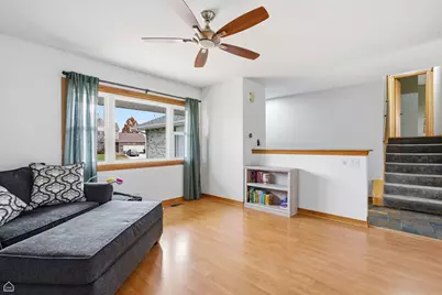 805 Cougar Lane, Oswego, IL 60543 - Photo 8