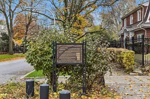 6950 S Cregier Ave, Chicago, IL 60649 - Photo 22