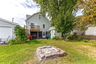 163 Eagle Point Rd, Fox Lake, IL 60020 - Photo 22