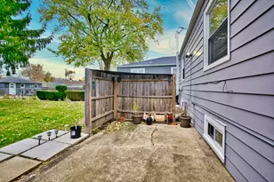 4122 Clinton Ave, Stickney, IL 60402 - Photo 36