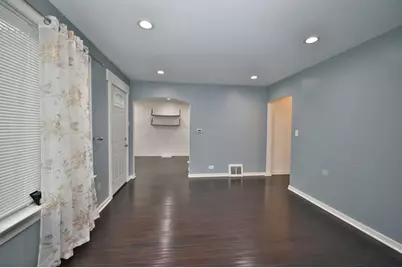 4122 Clinton Avenue, Stickney, IL 60402 - Photo 6