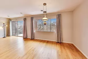 420 Linden Ave, Wilmette, IL 60091 - Photo 10