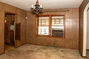 334 W 101st Pl, Chicago, IL 60628 - Photo 10