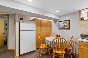 8232 S Ferdinand Ave, Bridgeview, IL 60455 - Photo 34