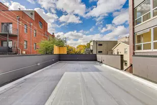 2147 W Adams St, Chicago, IL 60612 - Photo 32