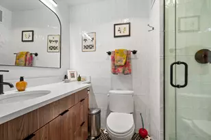 2400 N Lakeview Ave, Chicago, IL 60614 - Photo 14