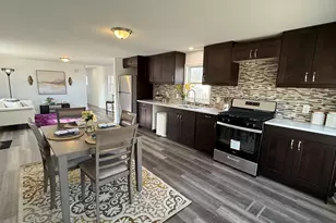 237 Blackthorn Rd, Matteson, IL 60443 - Photo 2