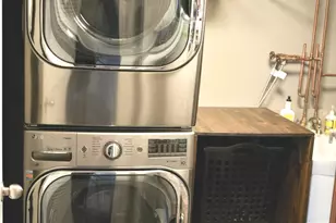 949 Millcreek Cir, Elgin, IL 60123 - Photo 14