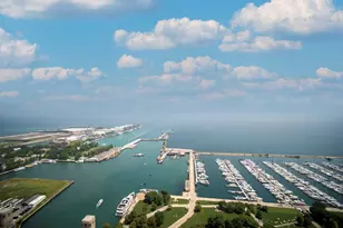 450 E Waterside Dr, Chicago, IL 60601 - Photo 4