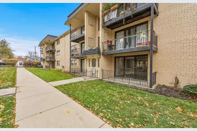 2037 N Harlem Avenue #1W, Chicago, IL 60707 - Photo 2