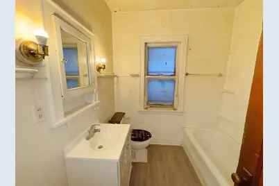 6753 S Laflin Street, Chicago, IL 60636 - Photo 12