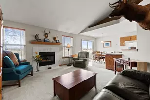 4513 Skylark Ln, Plainfield, IL 60586 - Photo 2