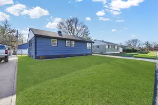 19 Mohawk Dr, Thornton, IL 60476 - Photo 4