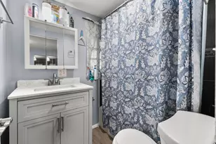 815 Prescott St, Waukegan, IL 60085 - Photo 6