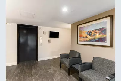 7211 Wolf Road #301A, Indian Head Park, IL 60525 - Photo 2