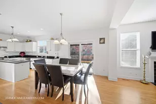 1205 Red Clover Dr, Naperville, IL 60564 - Photo 10