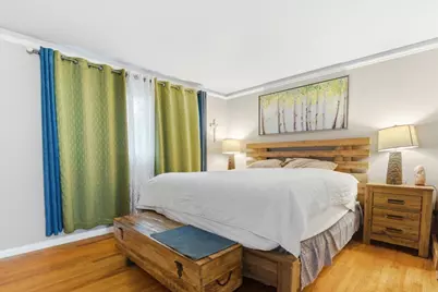 2105 Sprucewood Lane, Lindenhurst, IL 60046 - Photo 12