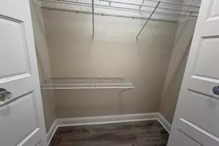 2050 Valencia Dr, Northbrook, IL 60062 - Photo 18