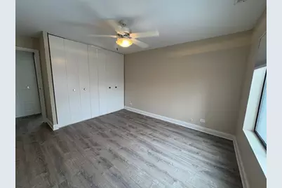 2050 Valencia Drive #300C, Northbrook, IL 60062 - Photo 12