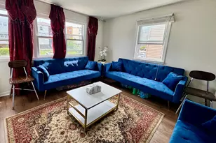 6531 N Hoyne Ave, Chicago, IL 60645 - Photo 4