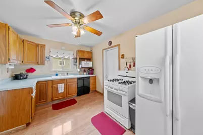 826 Ottawa Street, Earlville, IL 60518 - Photo 14