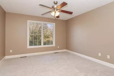 2805 Stevenson Drive, Bloomington, IL 61704 - Photo 34