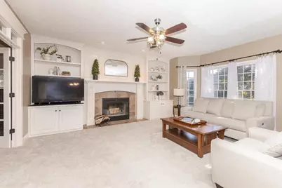 2805 Stevenson Drive, Bloomington, IL 61704 - Photo 12