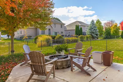 2805 Stevenson Drive, Bloomington, IL 61704 - Photo 48