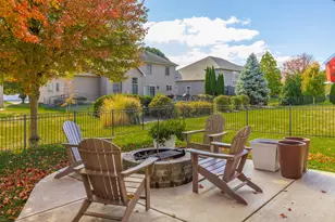 2805 Stevenson Dr, Bloomington, IL 61704 - Photo 48