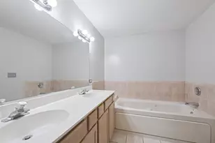 [Address not provided], Oak Forest, IL 60452 - Photo 20