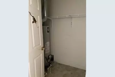 [Address not provided], Aurora, IL 60503 - Photo 8