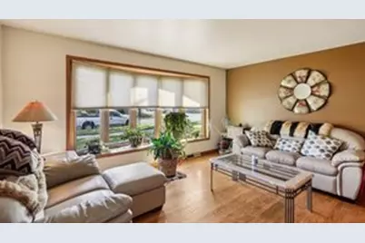 6122 W 59th Street, Chicago, IL 60638 - Photo 2